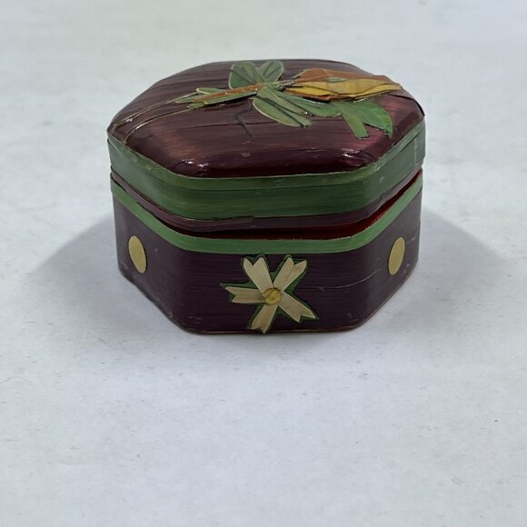 Vintage Chinese Straw Bamboo Small Trinket Box Stash Pill Case Dragonfly Floral - Picture 2 of 10
